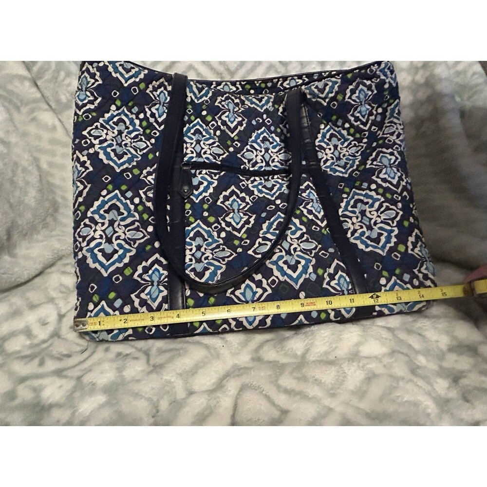 Vera Bradley Large Tote Bag Retired Bluebird Pattern - Picture 5 of 8